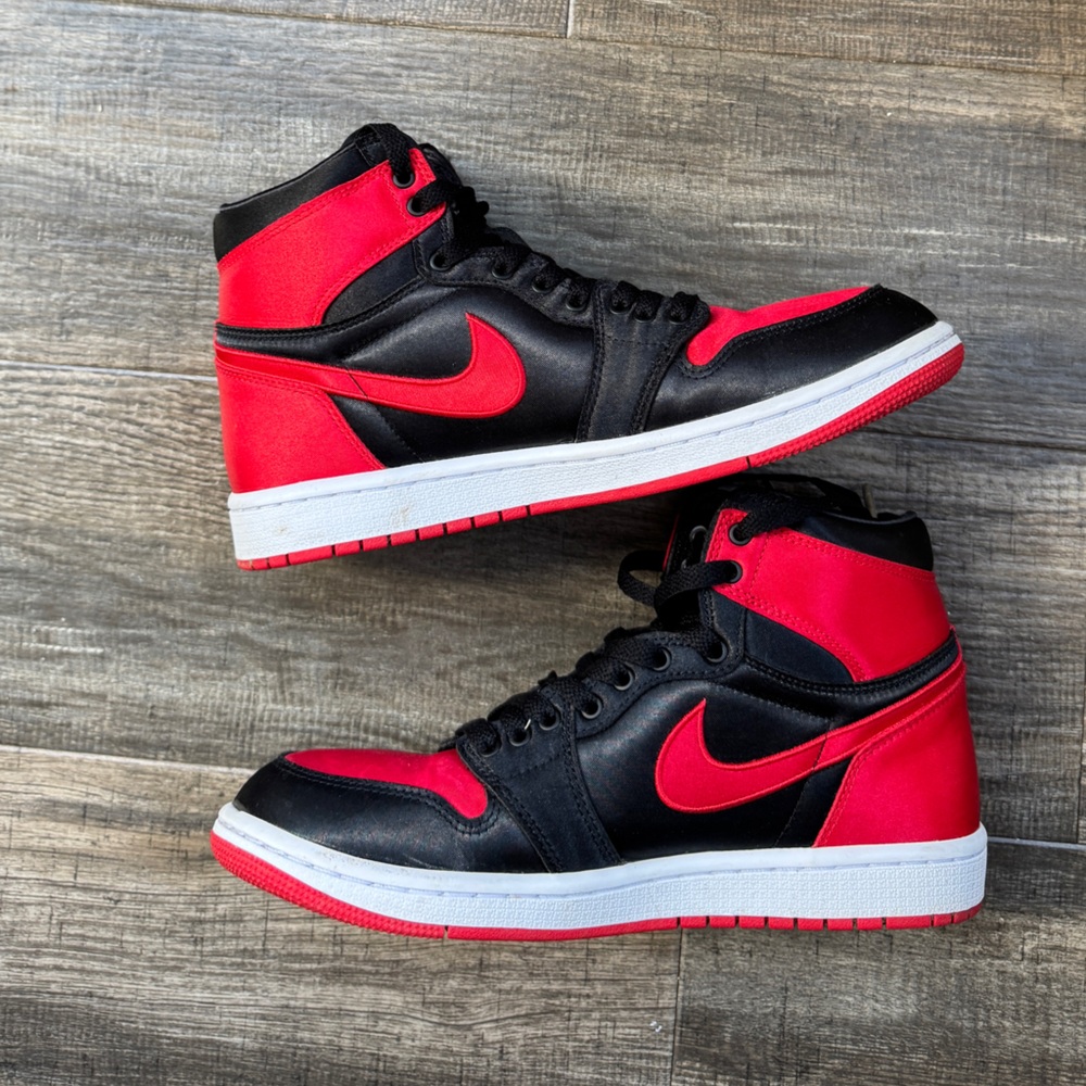 Jordan 1 retro high OG satin bred 9 - Picture 2 of 8